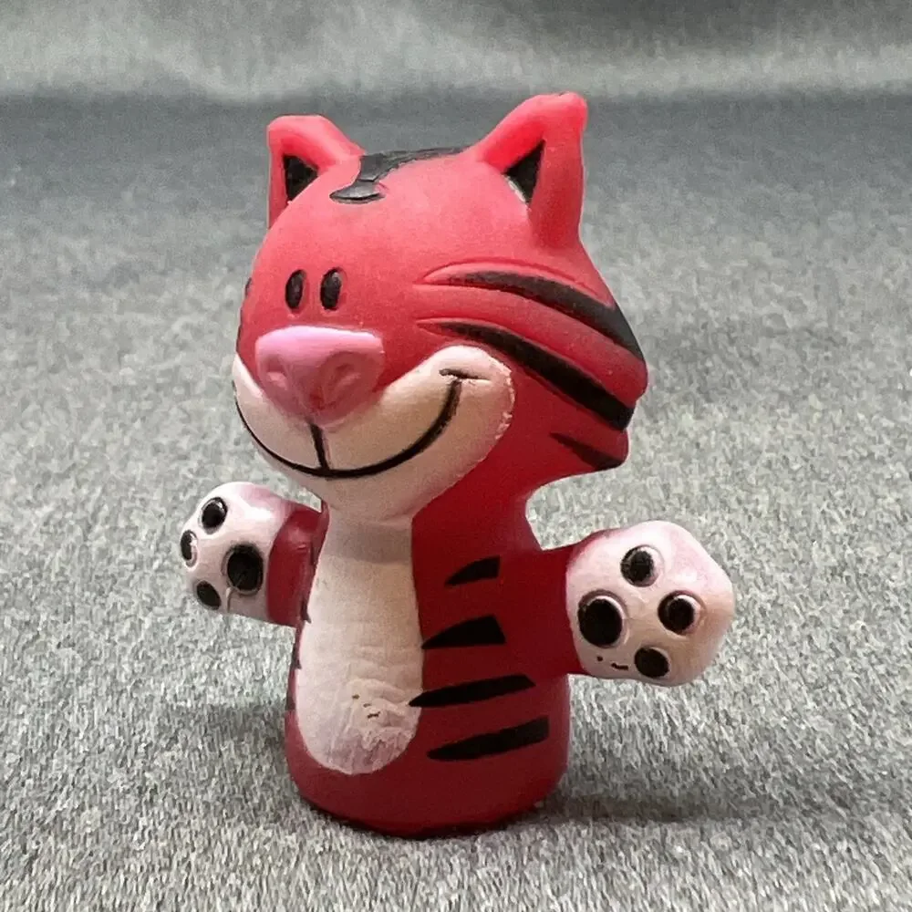 Red Tiger Finger Puppet Plastic Rubber Zoo Jungle Safari Party Favor Toy 2 Inch